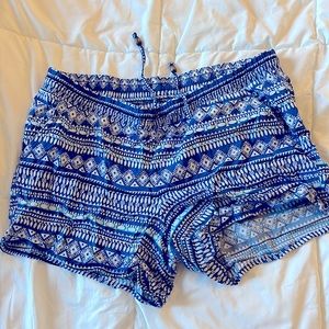 Patterned Drawstring Soft Shorts